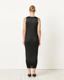 Basics Dress in Black