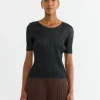 Basics Top in Black