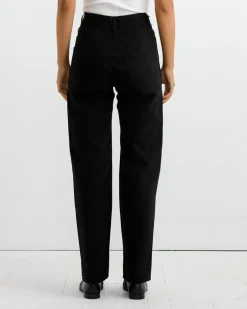 California Slim in Black