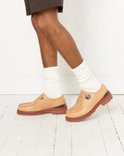 Chaussure de Marche in Camel
