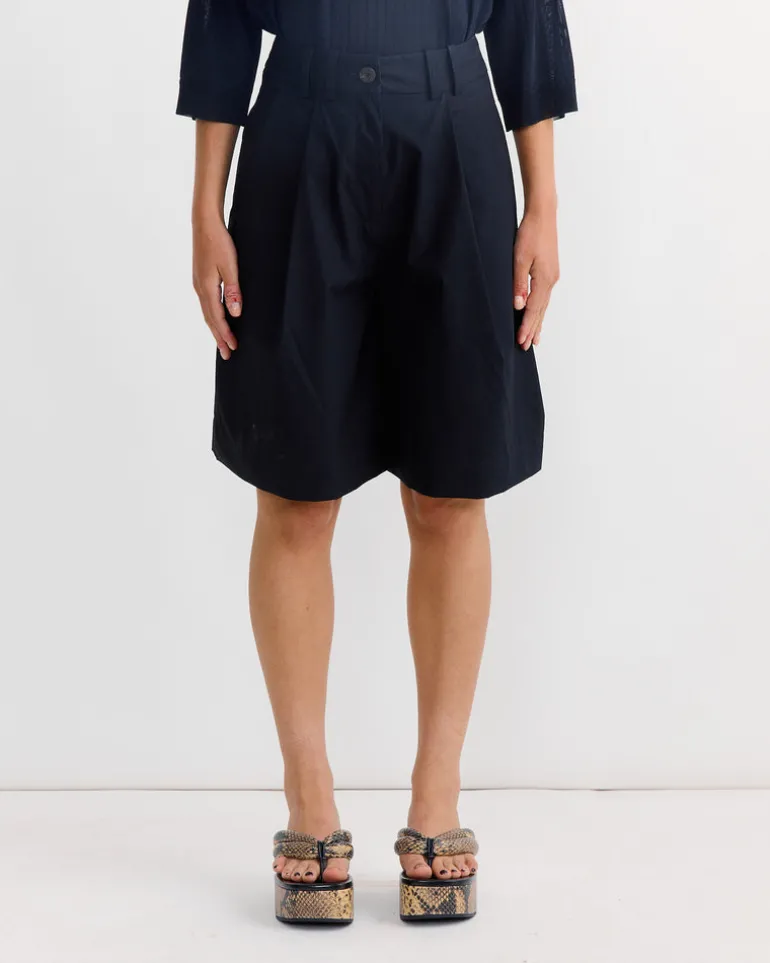 Cito Short in Darkest Navy