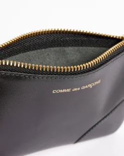 Classic Zip Pouch in Black