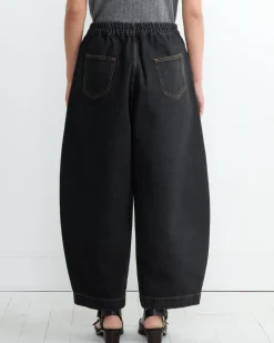 Curved Denim in Black