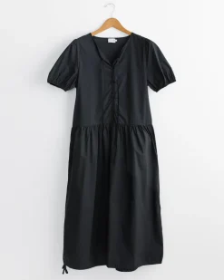 Draw Hem Dress in Black