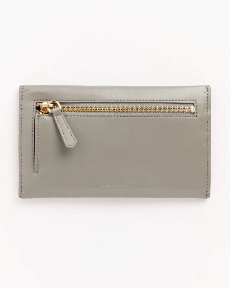 Envelope Wallet in Pistache