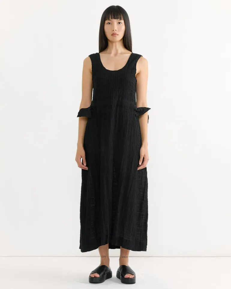 Fest Dress in Black