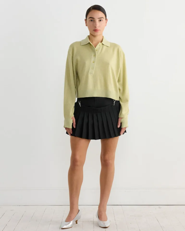 Grain De Poudre Convertible Pleated Short in Black