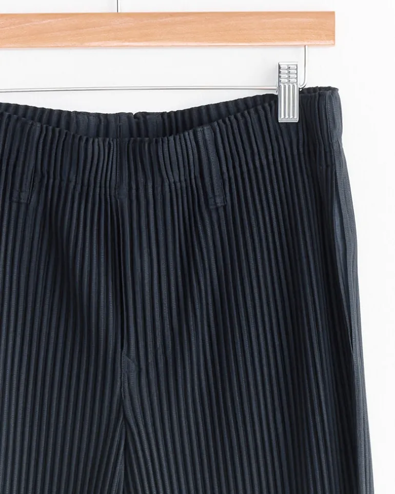 JF550 Basics Pant in Black