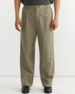Kogai Pant in Silky Cotton Poplin Olive