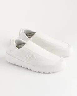 Kragg M Shoes in Arctic Silk