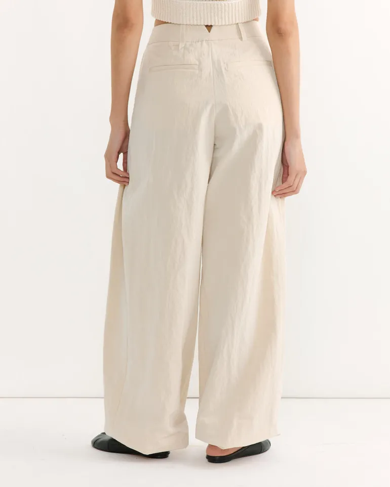 Le Pantalon Melao Trouser in Off White