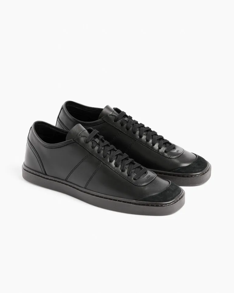 Linoleum Basic Laced Up Trainers in Black
