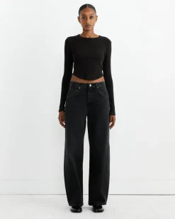 Low Curve Jean in Black Tar