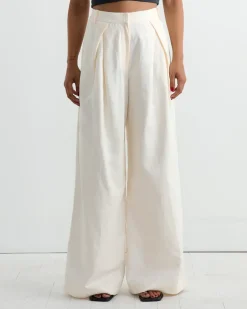 Minimal Fold Trouser in Ivory
