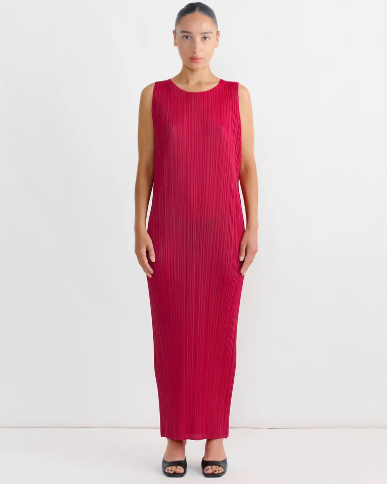 New Colorful Basics 4 Dress in Carmine