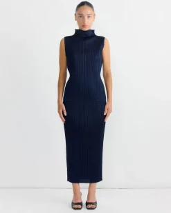 New Colorful Basics 4 Sleeveless Top in Navy