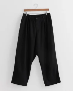 Oxford Pant in Black