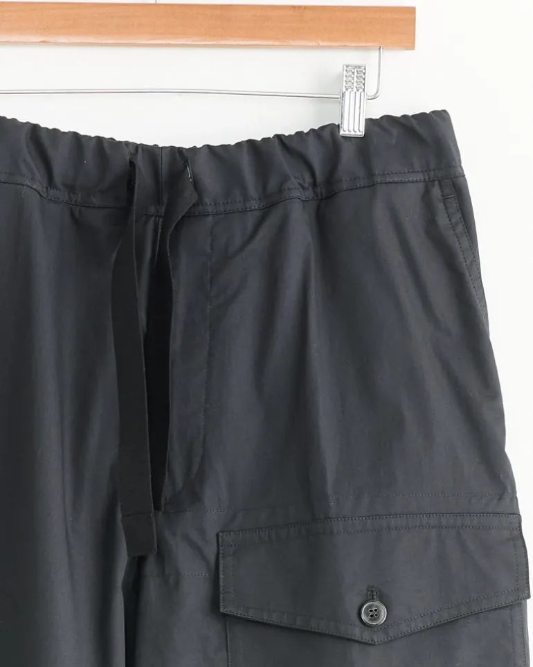 Parachute Pant in Black