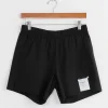 PeaceShell 5" Unlined Short in Black