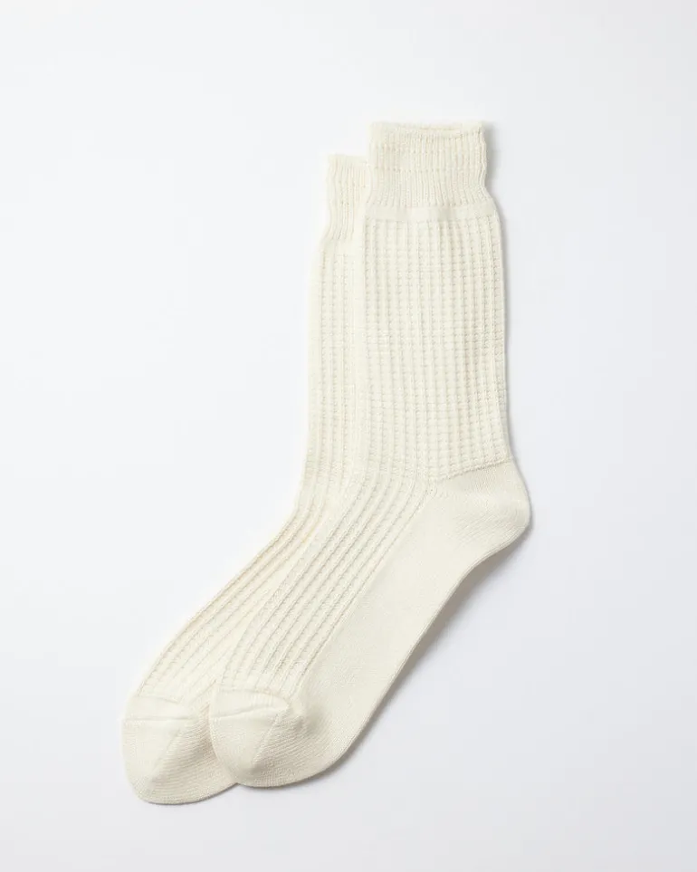 R1110 Waffle Crew Socks in Raw White