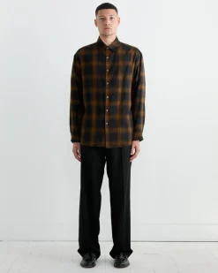 Routine Shirt in Tencel Ombre Plaid Brown