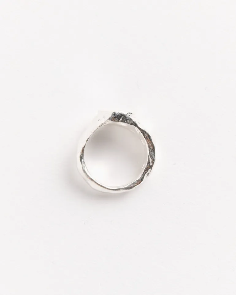 Sello Soye Ring in Silver
