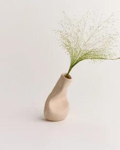 Small Solitude Vessel in Matte Peach