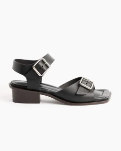 Square Heeled Sandals With Straps in Black