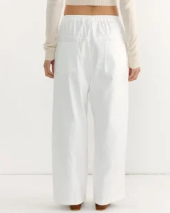 Square Pocket Pant in White