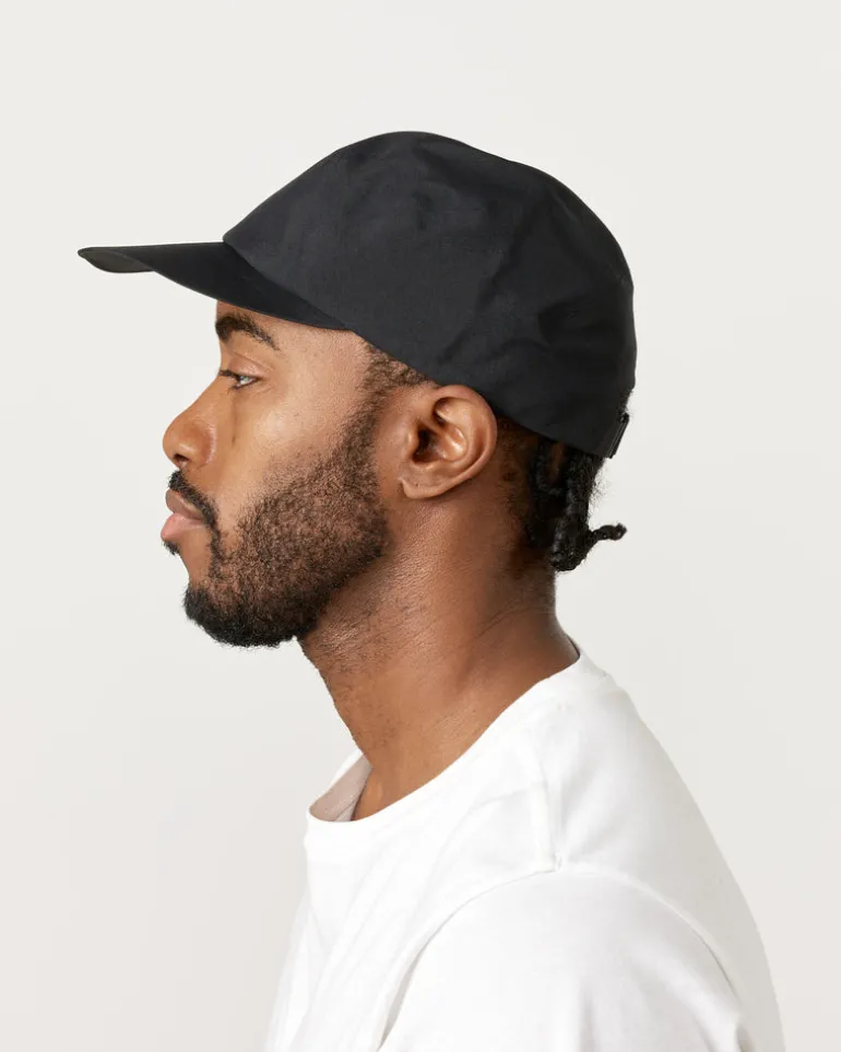 685 Stealth Cap in Black