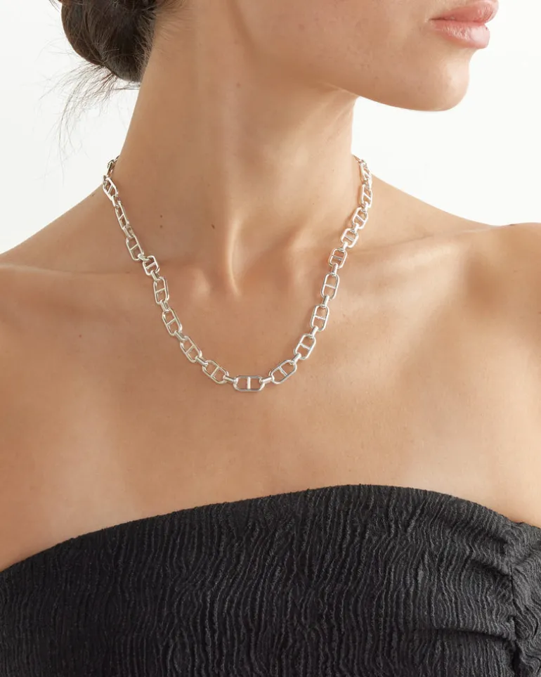 Stirrup Necklace
