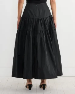 Swift Skirt in Black