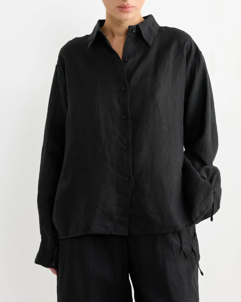 Tie Split Set in Black