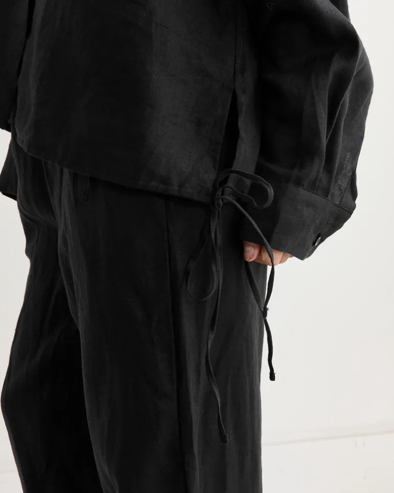 Tie Split Set in Black