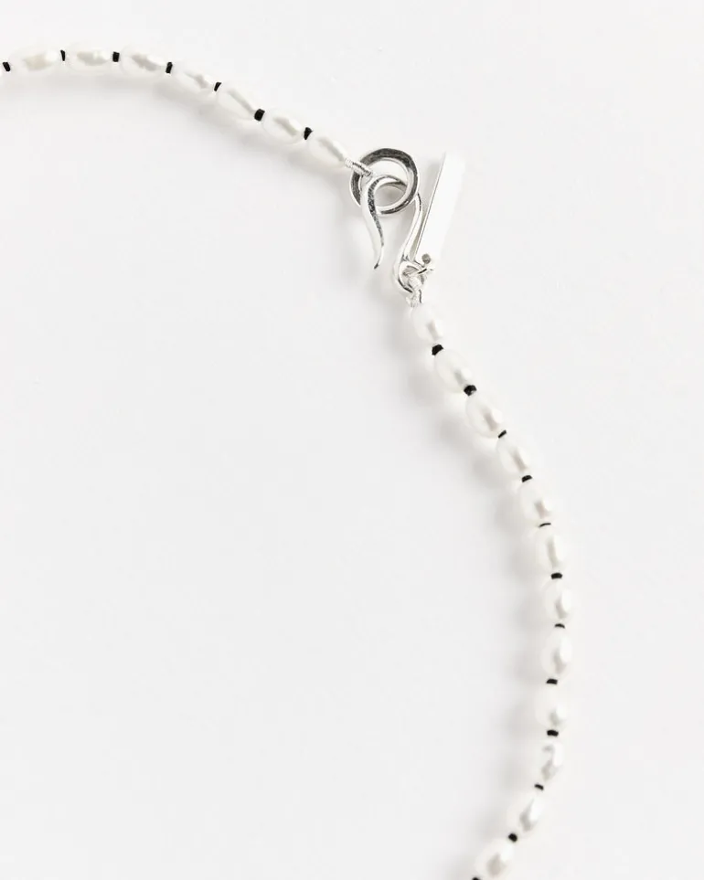Tiny Pearl Collar in Sterling Silver