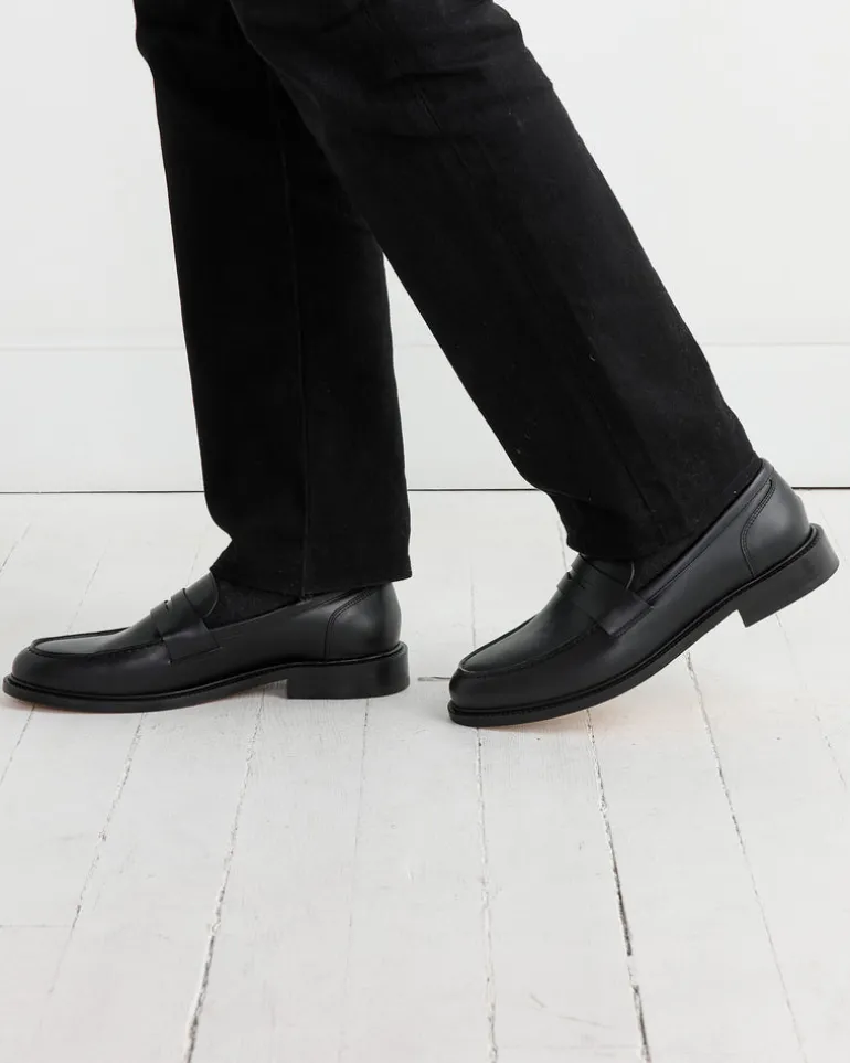 Townee Penny Loafer in Black
