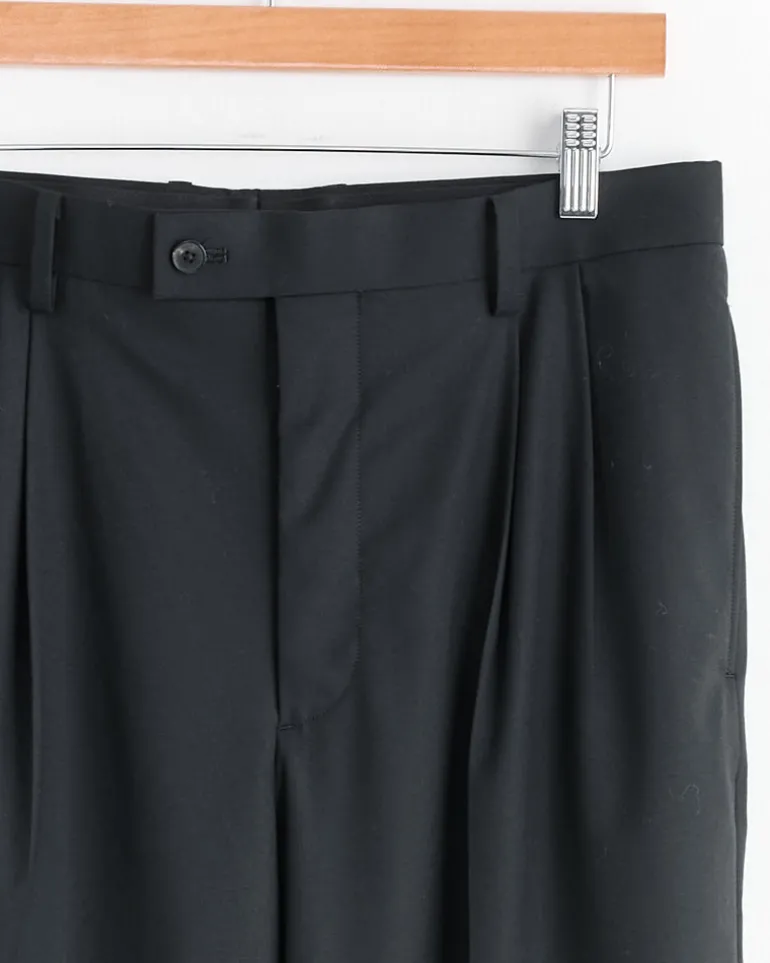 Tropical Wool Two Tuck Slack in Black