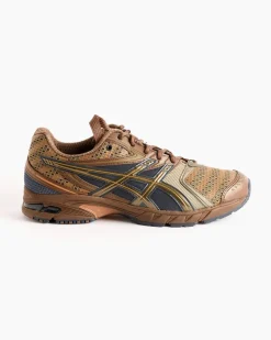 UB9-S Gel-DS Trainer 14 in Desert Camp/Piquant Orange