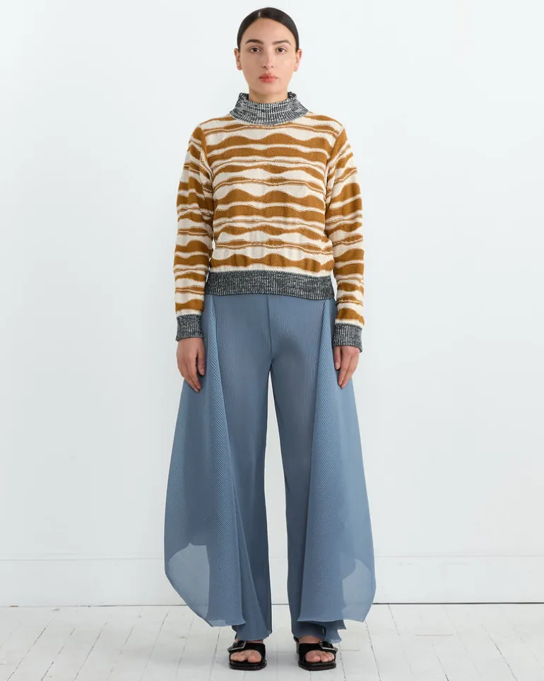 Wave Knit Jumper in Rust Beige Mountain Waves
