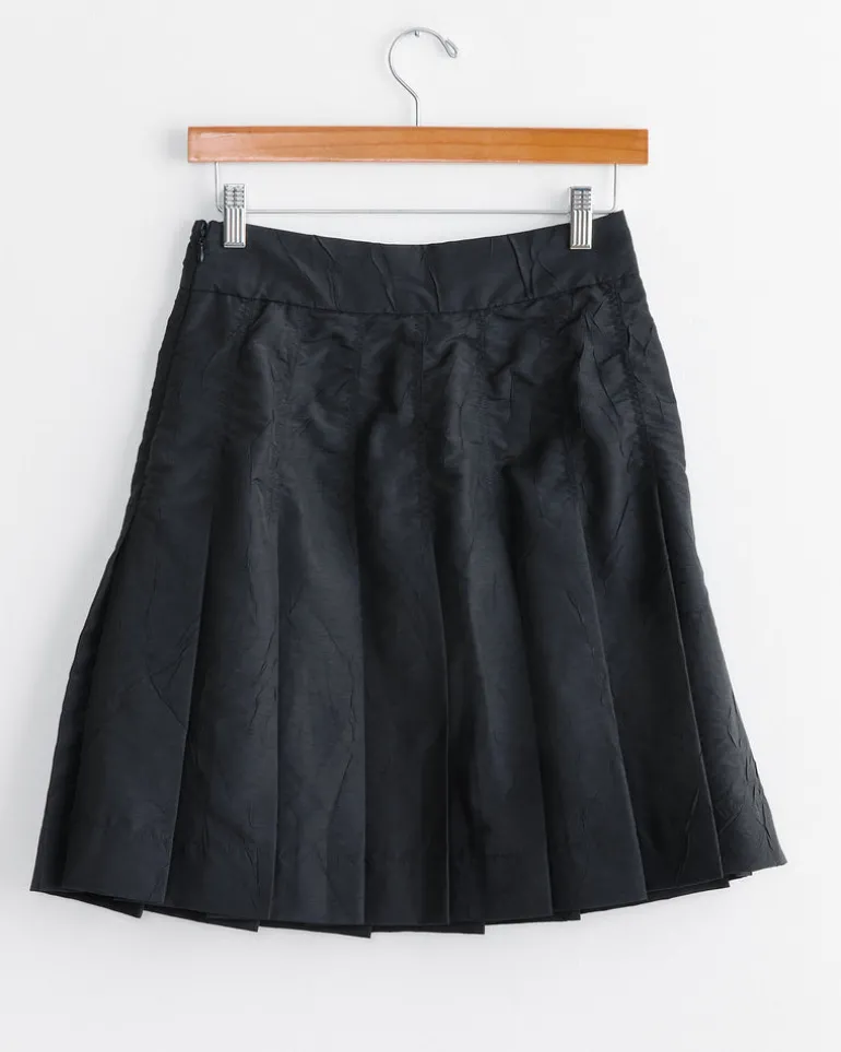 Wide Pleat Skirt in Black