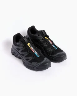 XT-6 in Black/Black/Phantom